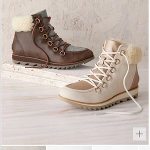 Ladies Harlow Sorel boots